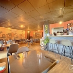 Fonds de commerce restaurant à Castries idéal pour reprise immédiate