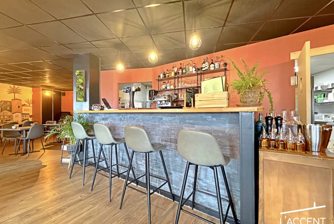 Fonds de commerce restaurant à Castries idéal pour reprise immédiate 