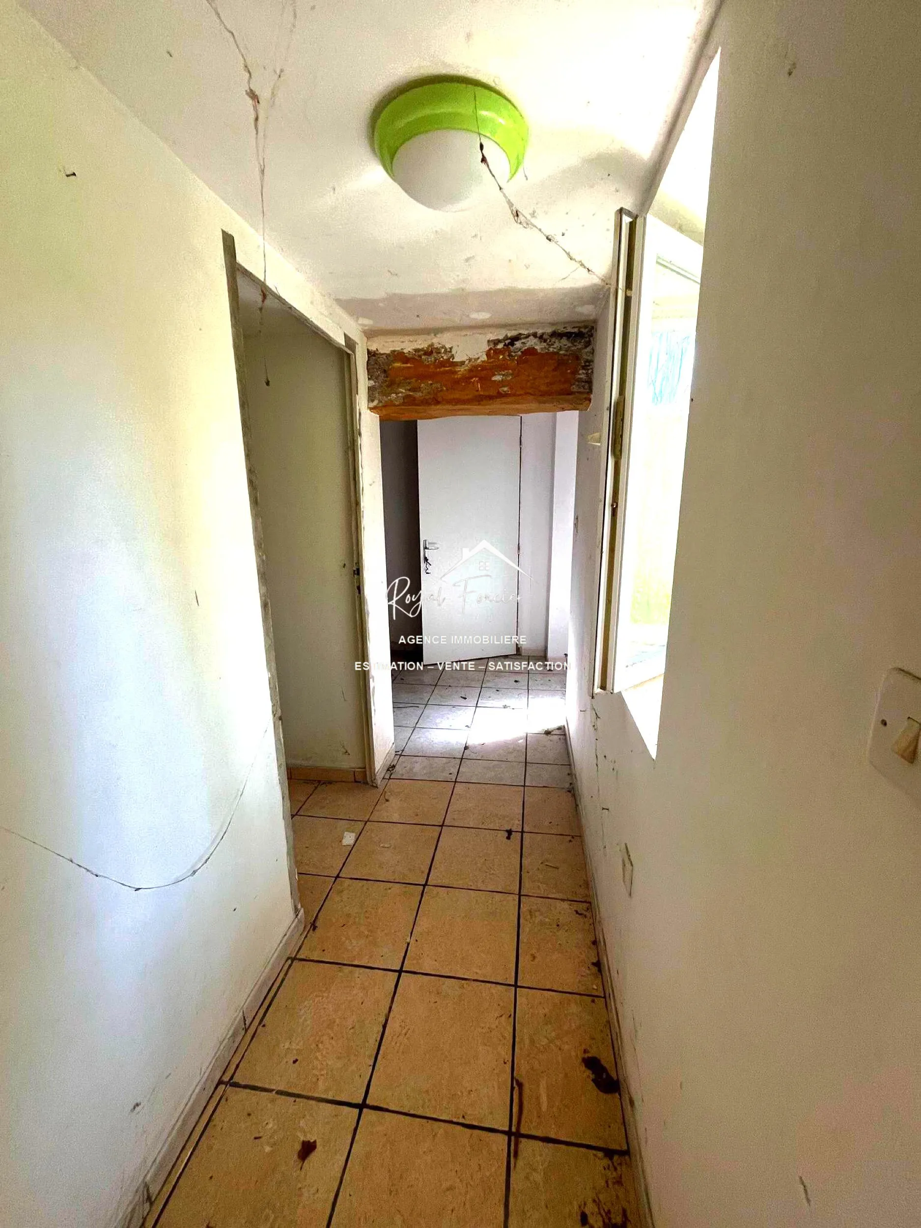 Charmante maison de campagne à La Celle-Guenand avec jardin de 142 m² 