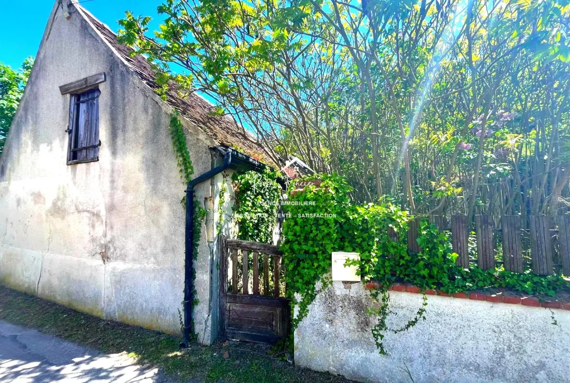 Charmante maison de campagne à La Celle-Guenand avec jardin de 142 m² 