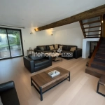 Maison de campagne avec piscine à Azay-le-Ferron - Tranquillité et confort
