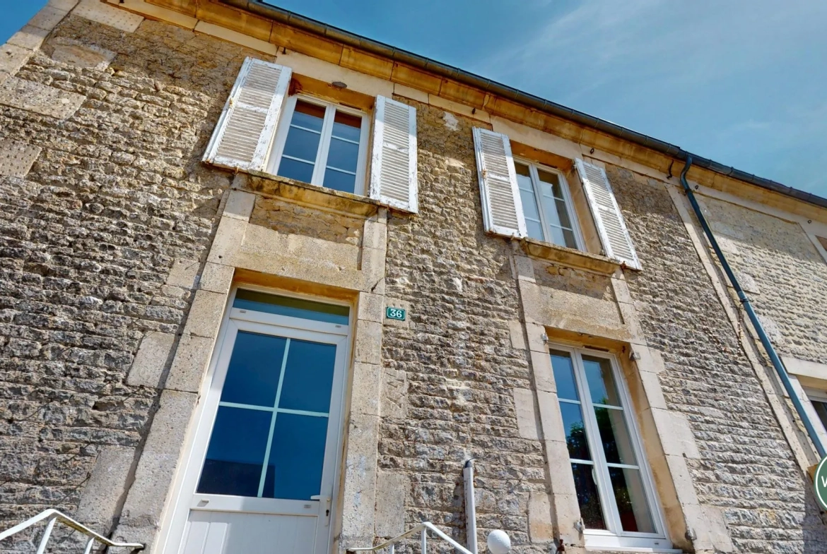 Maison à vendre à Ussy – Charmante demeure rénovée de 95 m² avec jardin 