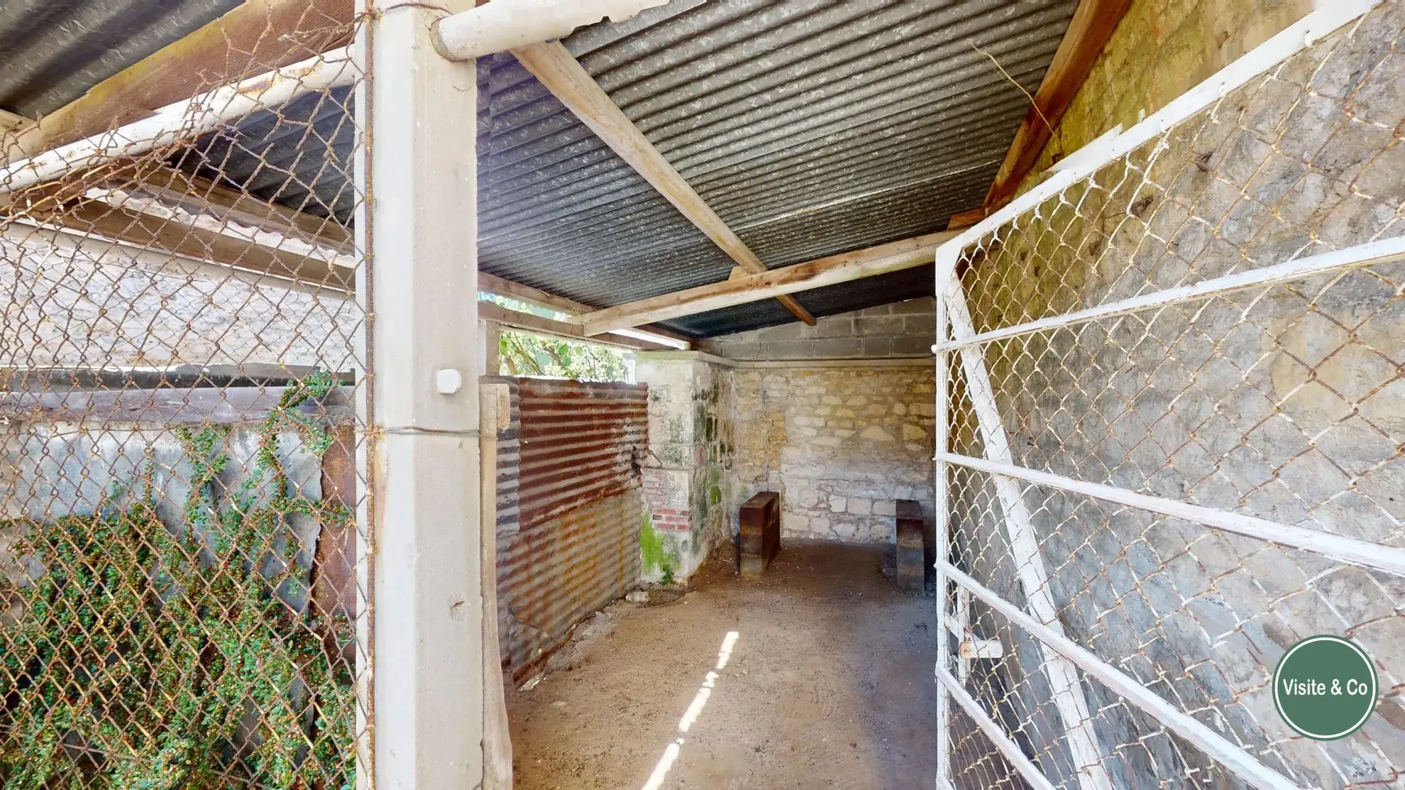 Maison à vendre à Ussy – Charmante demeure rénovée de 95 m² avec jardin 
