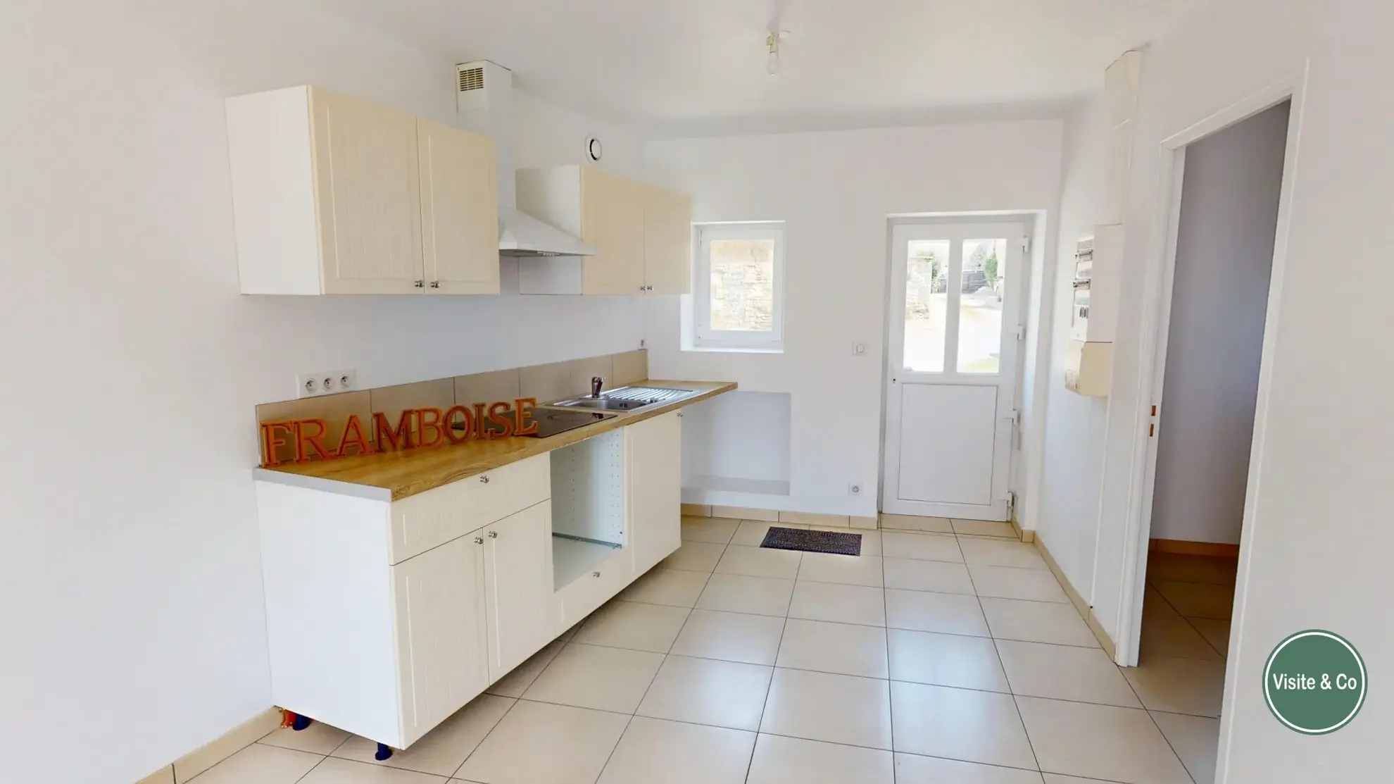 Maison à vendre à Ussy – Charmante demeure rénovée de 95 m² avec jardin 