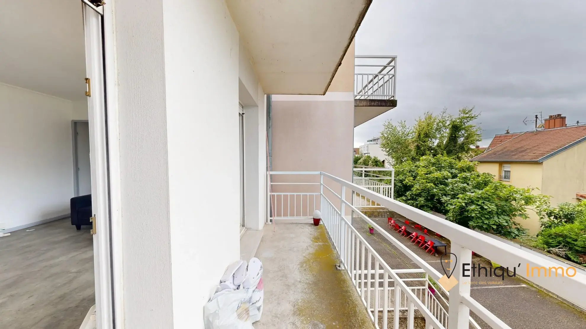 A vendre appartement 2 pièces lumineux avec balcon à Strasbourg Montagne Verte 