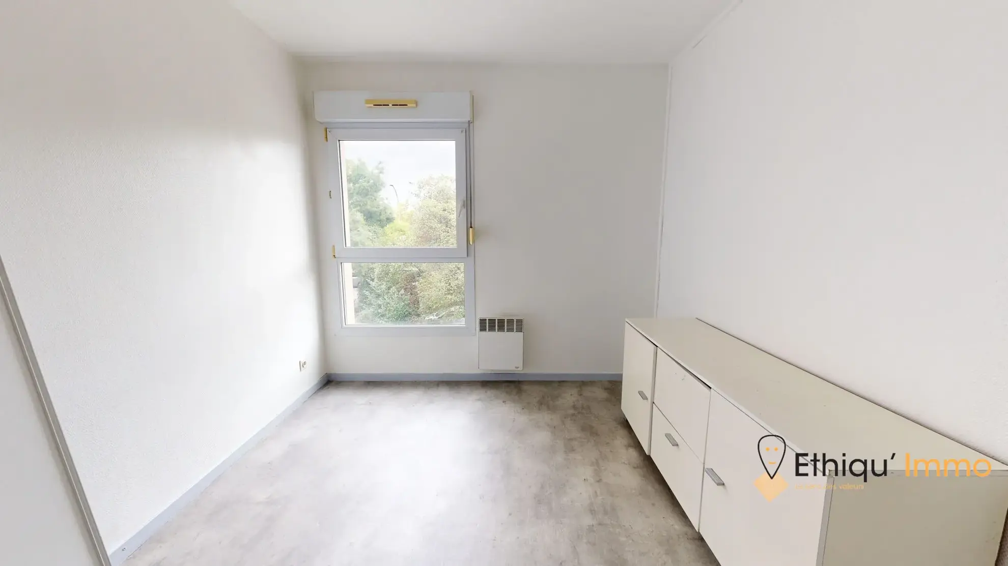 A vendre appartement 2 pièces lumineux avec balcon à Strasbourg Montagne Verte 