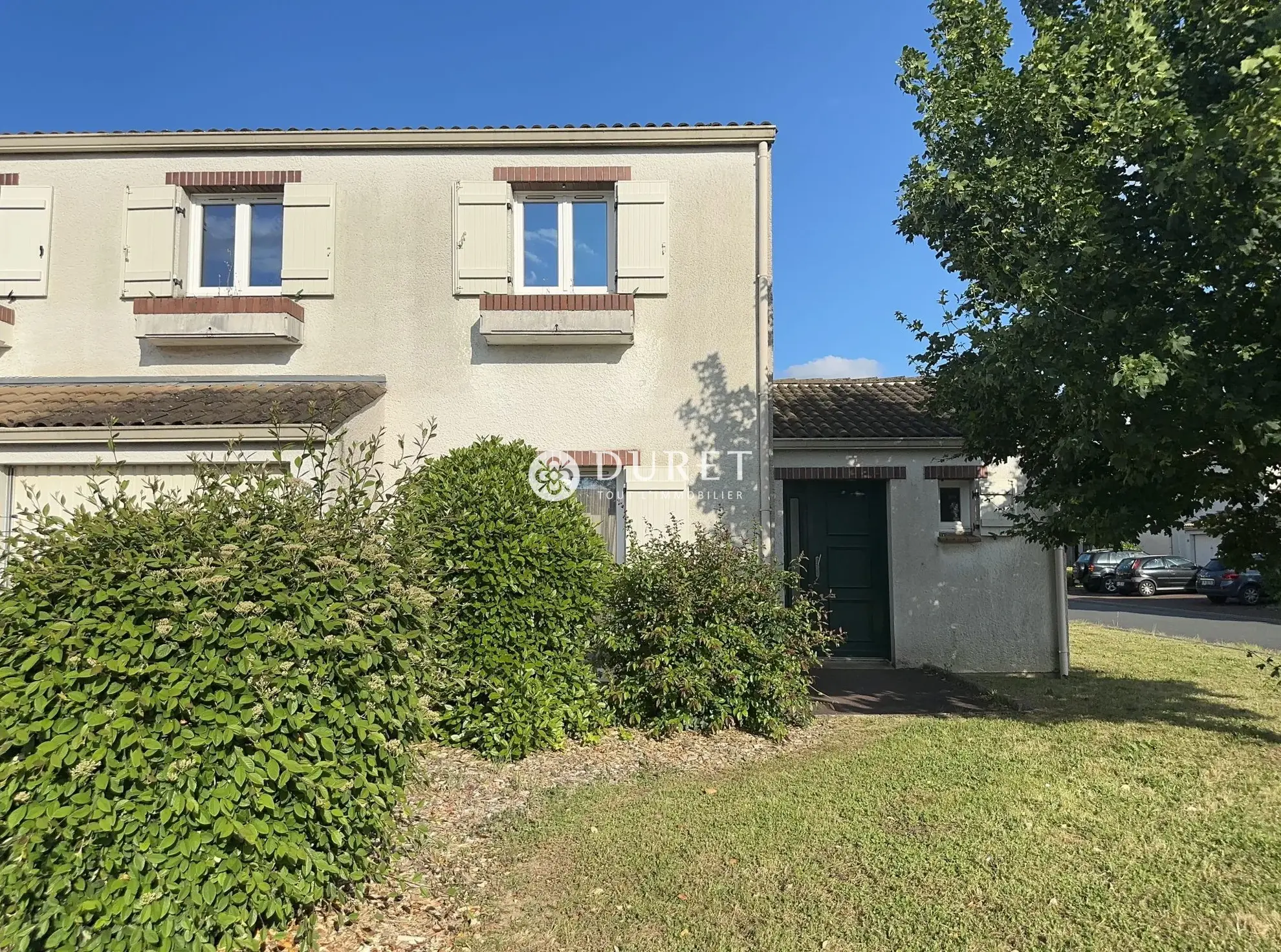 Maison à vendre à Montaigu-Vendée - 4 chambres, jardin, investissement 