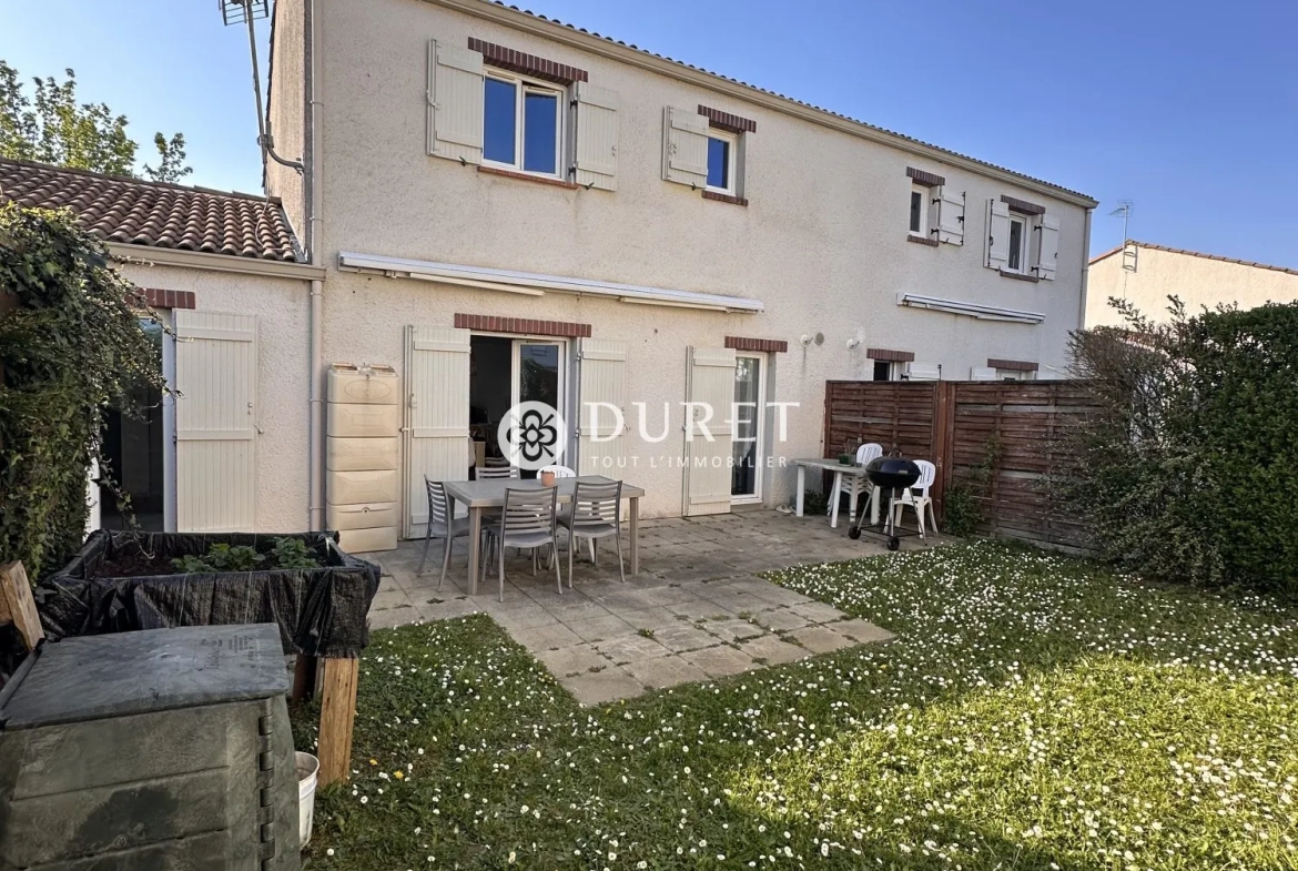 Maison à vendre à Montaigu-Vendée - 4 chambres, jardin, investissement 
