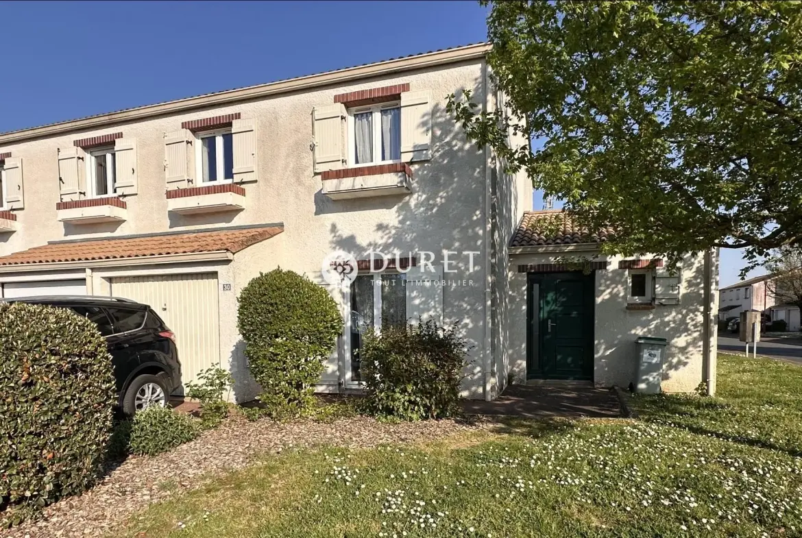 Maison à vendre à Montaigu-Vendée - 4 chambres, jardin, investissement 