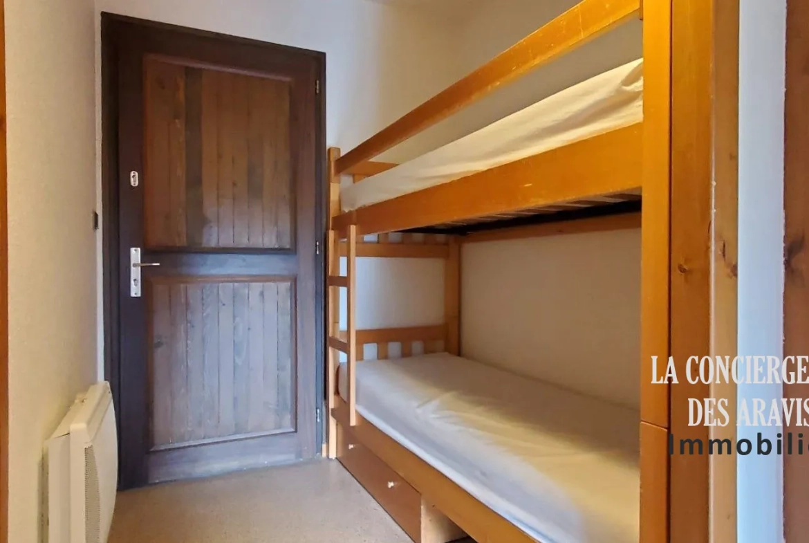 Appartement T2 à vendre à Le Grand-Bornand avec balcon et vue montagne 