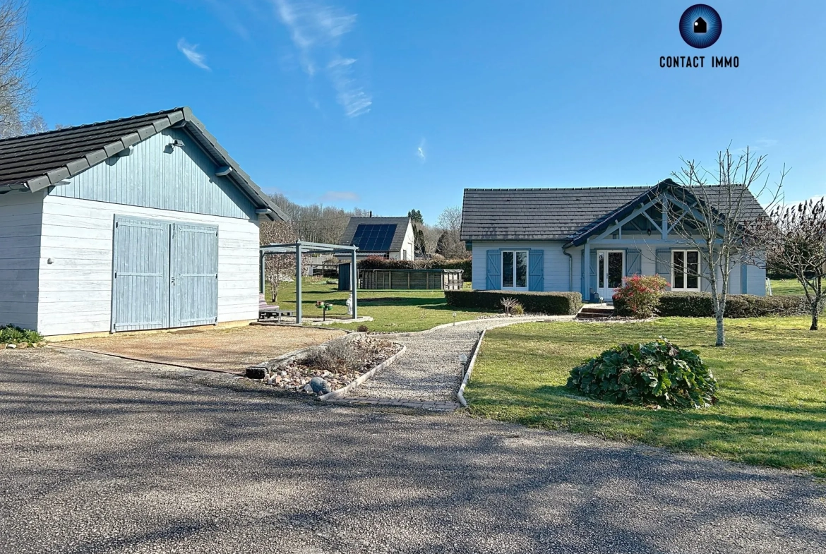 Charmant chalet en bois massif avec piscine et grand terrain à Beynat 