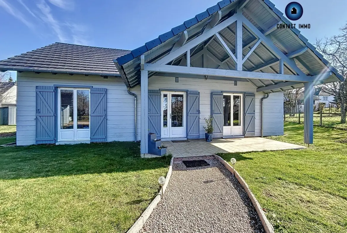 Charmant chalet en bois massif avec piscine et grand terrain à Beynat 