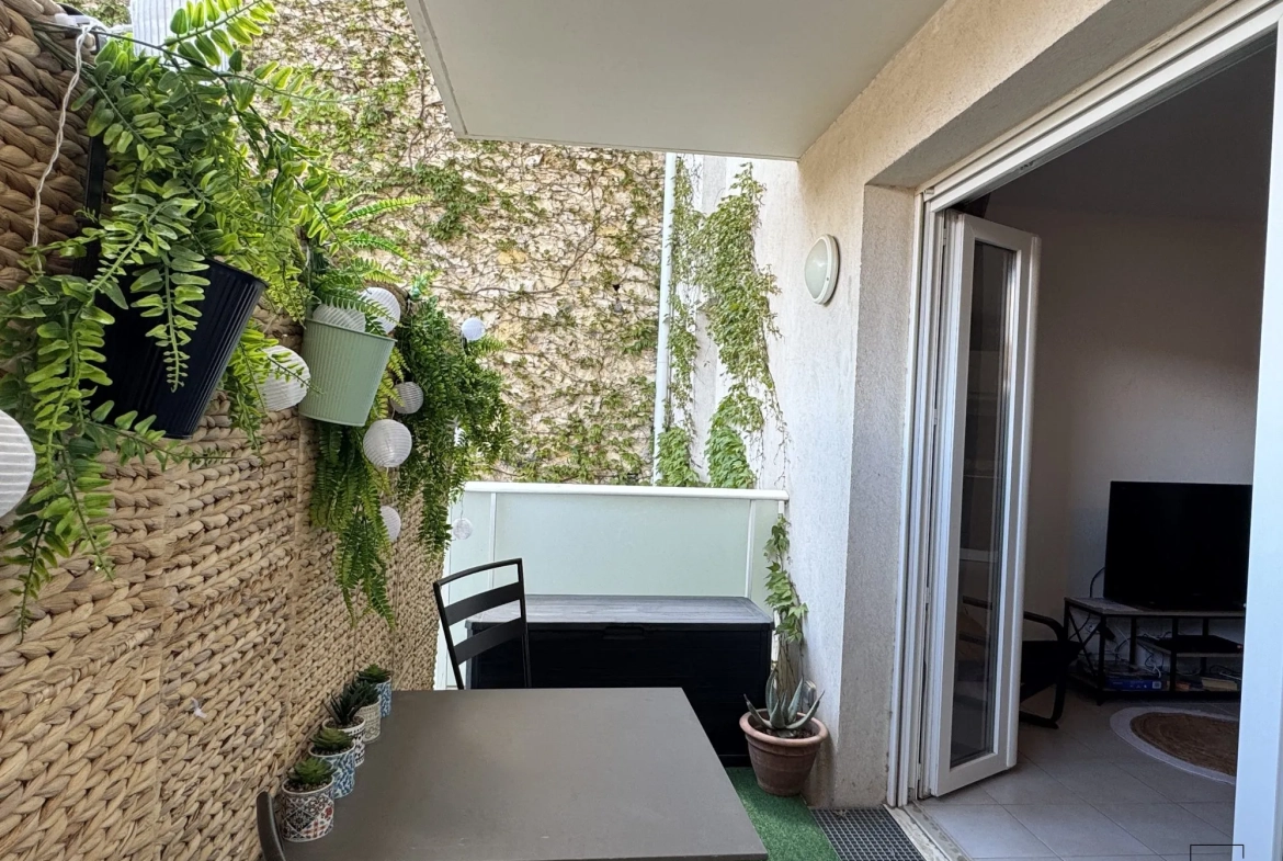 Appartement 2 pièces avec balcon et parking à Narbonne - Quartier Quai d'Alsace 