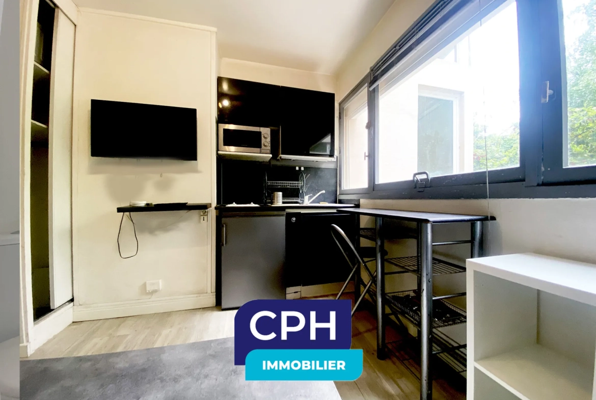Studette à Chatillon de 13 m² proche transports et commerces, idéale pour étudiant ou investisseur 