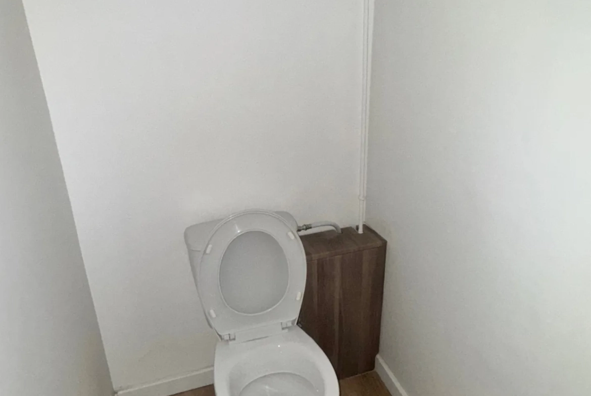 Appartement 3 pièces rénové à Marseille 13010 avec parking et sécurité 
