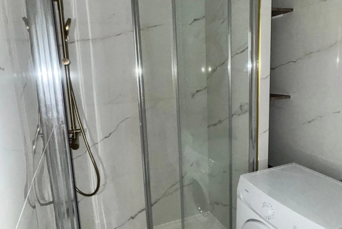 Appartement 3 pièces rénové à Marseille 13010 avec parking et sécurité 
