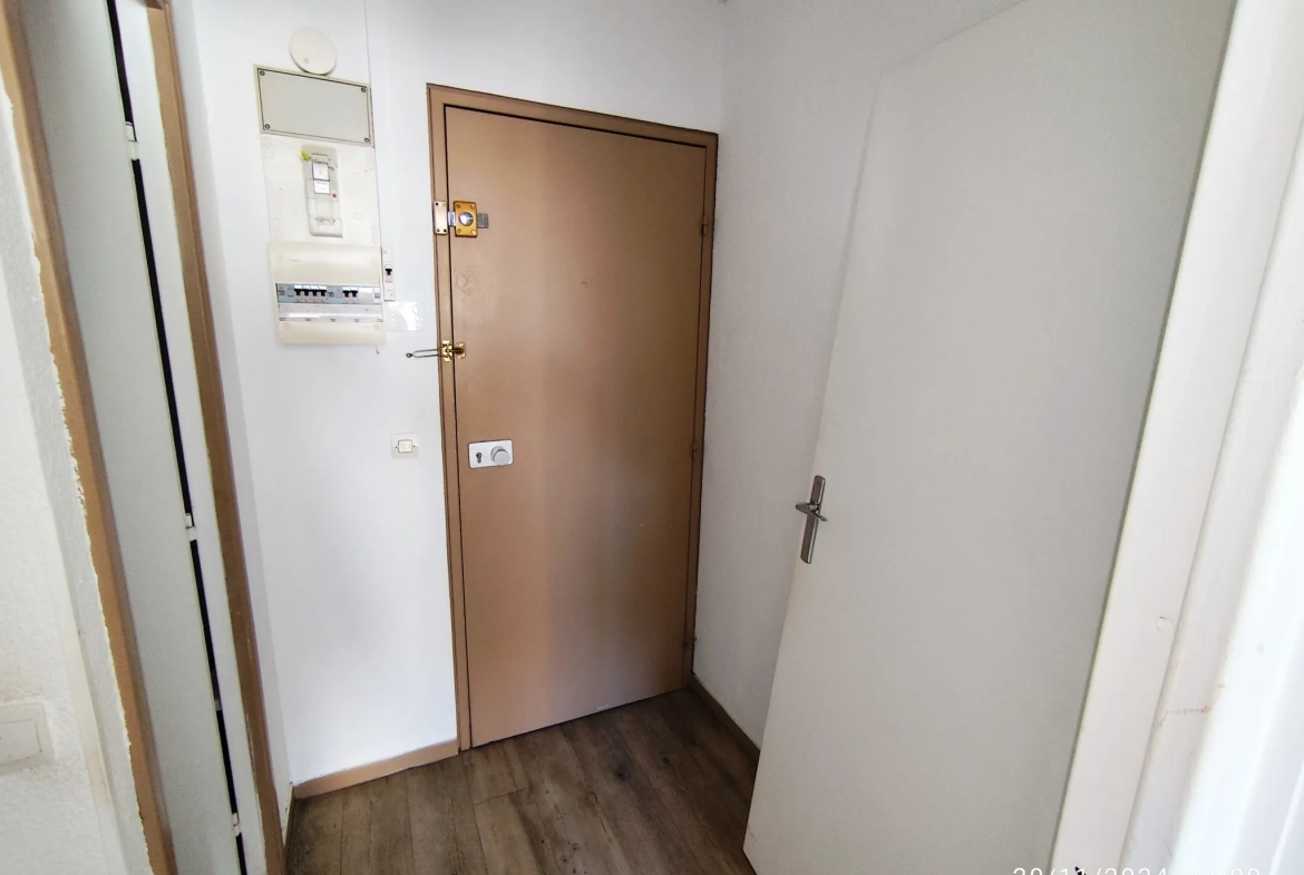 Appartement T2 à Cergy avec balcon, cave et garage, idéal premier achat à 149 000 € 