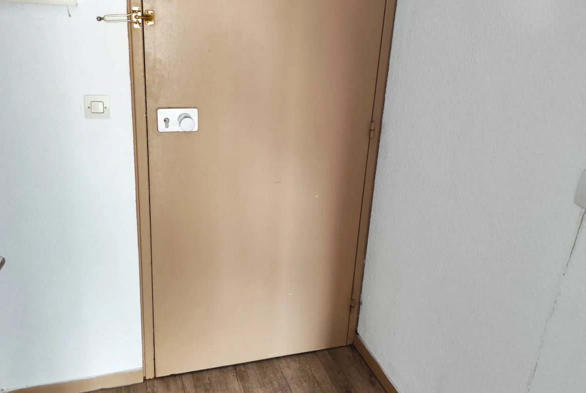Appartement T2 à Cergy avec balcon, cave et garage, idéal premier achat à 149 000 € 