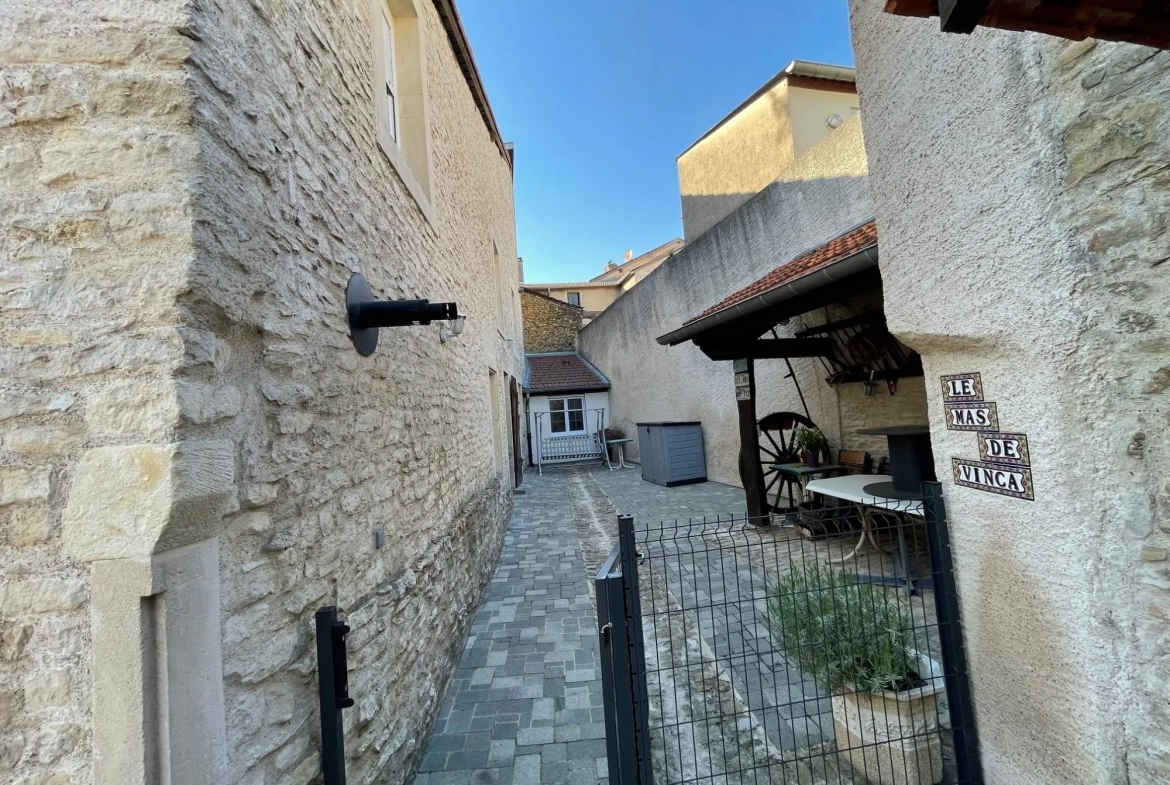 Maison de village à Thiaucourt-Regniéville avec grand potentiel et confort optimal 