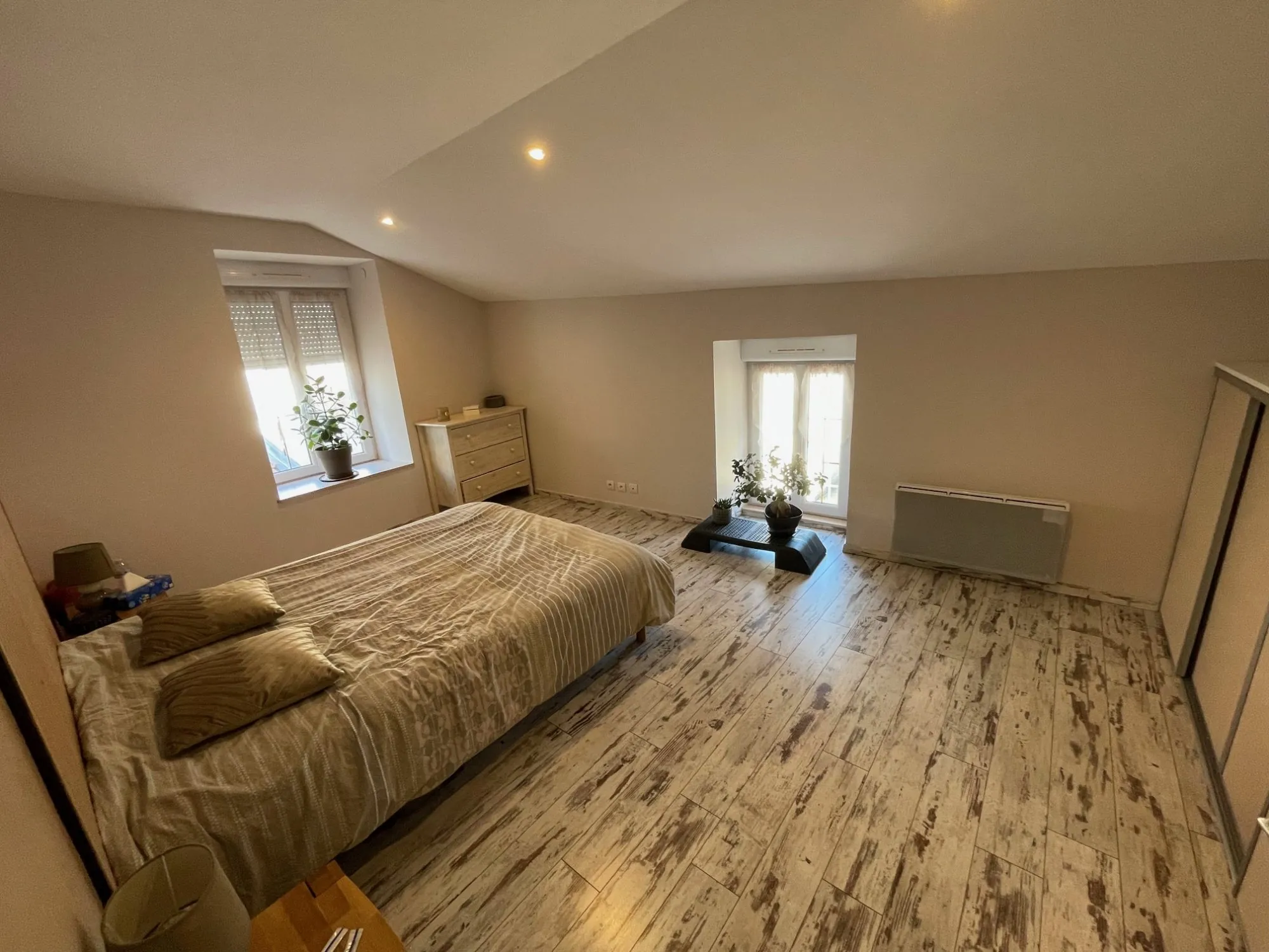 Maison de village à Thiaucourt-Regniéville avec grand potentiel et confort optimal 