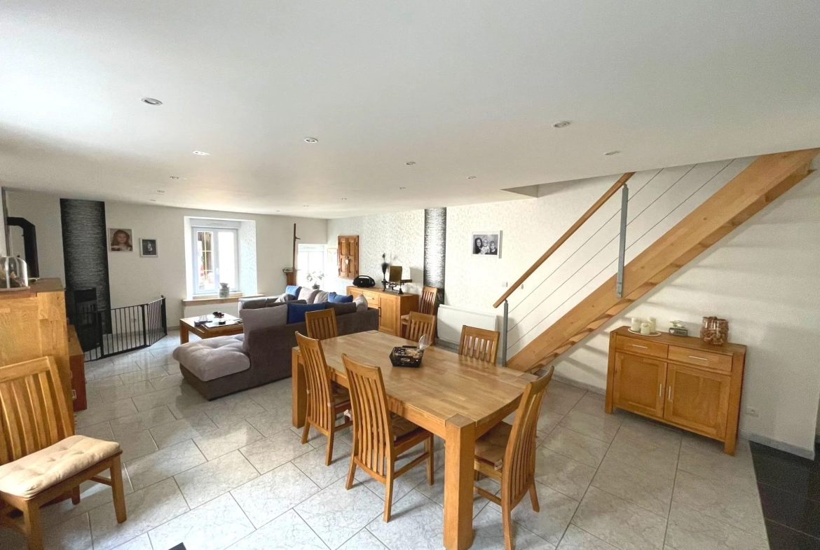 Maison de village à Thiaucourt-Regniéville avec grand potentiel et confort optimal 