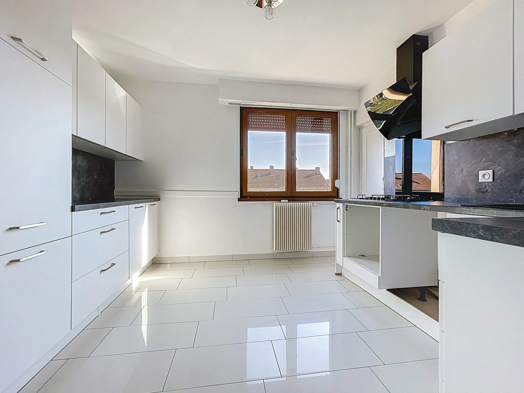 Appartement 4 pièces à Ostwald - 79,85 m² avec balcon, garage et cave 