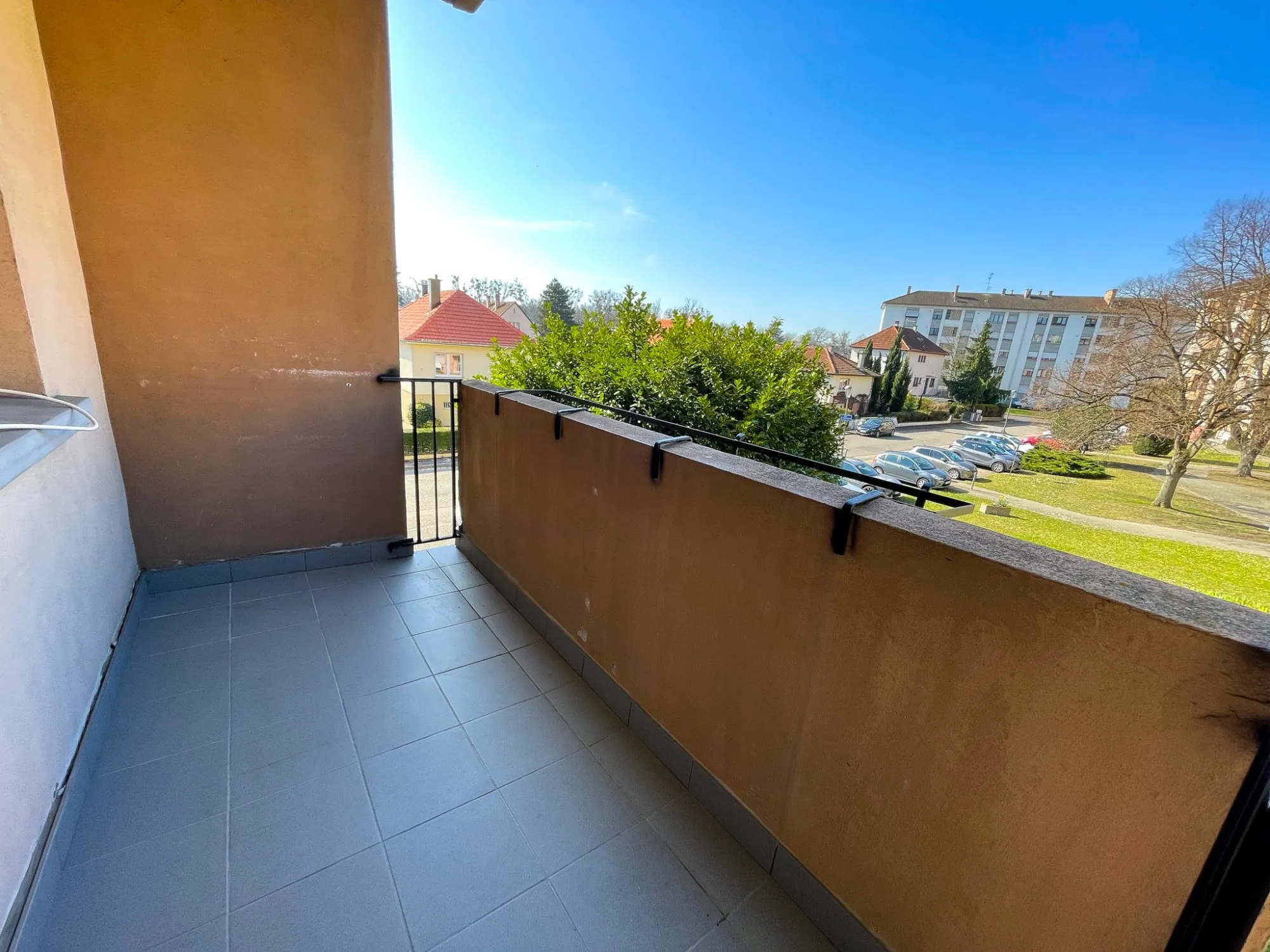 Appartement 4 pièces à Ostwald - 79,85 m² avec balcon, garage et cave 
