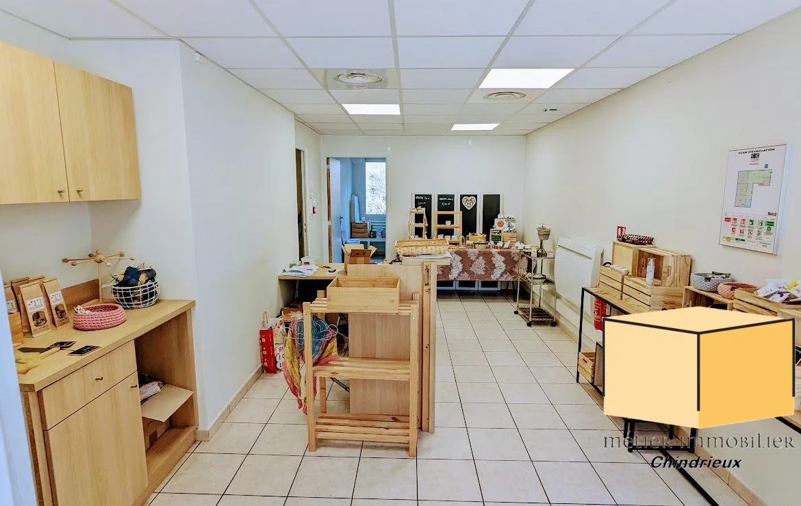 Local commercial à vendre à Culoz - Bonne visibilité et rentabilité 