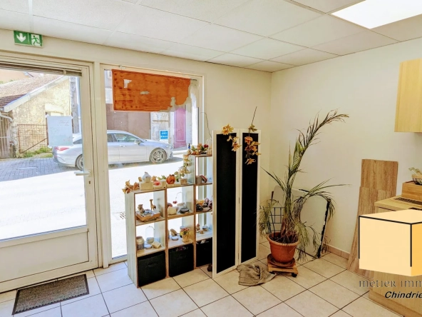 Local commercial à vendre à Culoz - Bonne visibilité et rentabilité