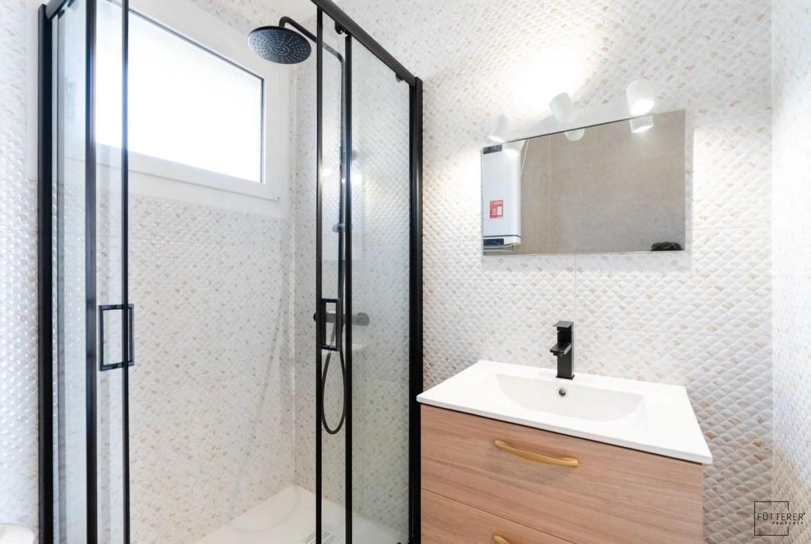 Appartement 2 pièces rénové avec vue mer à Narbonne-Plage 