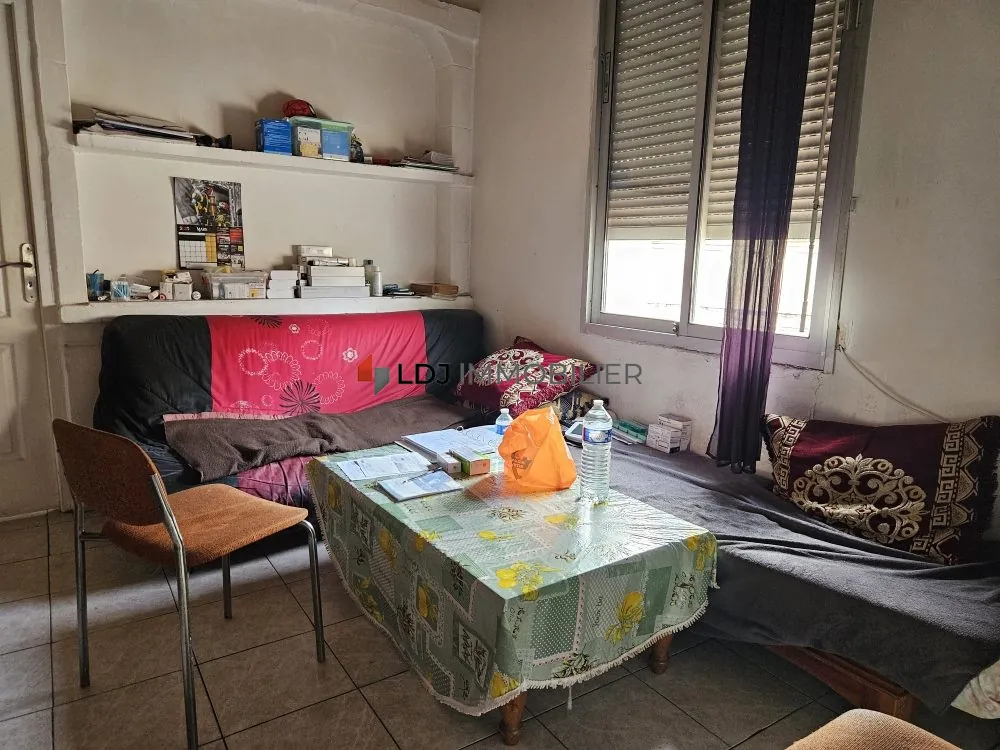 Maison à vendre à Perpignan avec grande terrasse et 5 chambres 