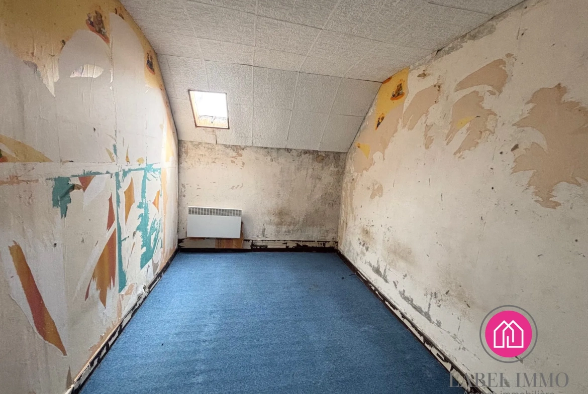 Maison semi-individuelle de 85 m² avec jardin à Roeulx - Calme et stationnement privé 