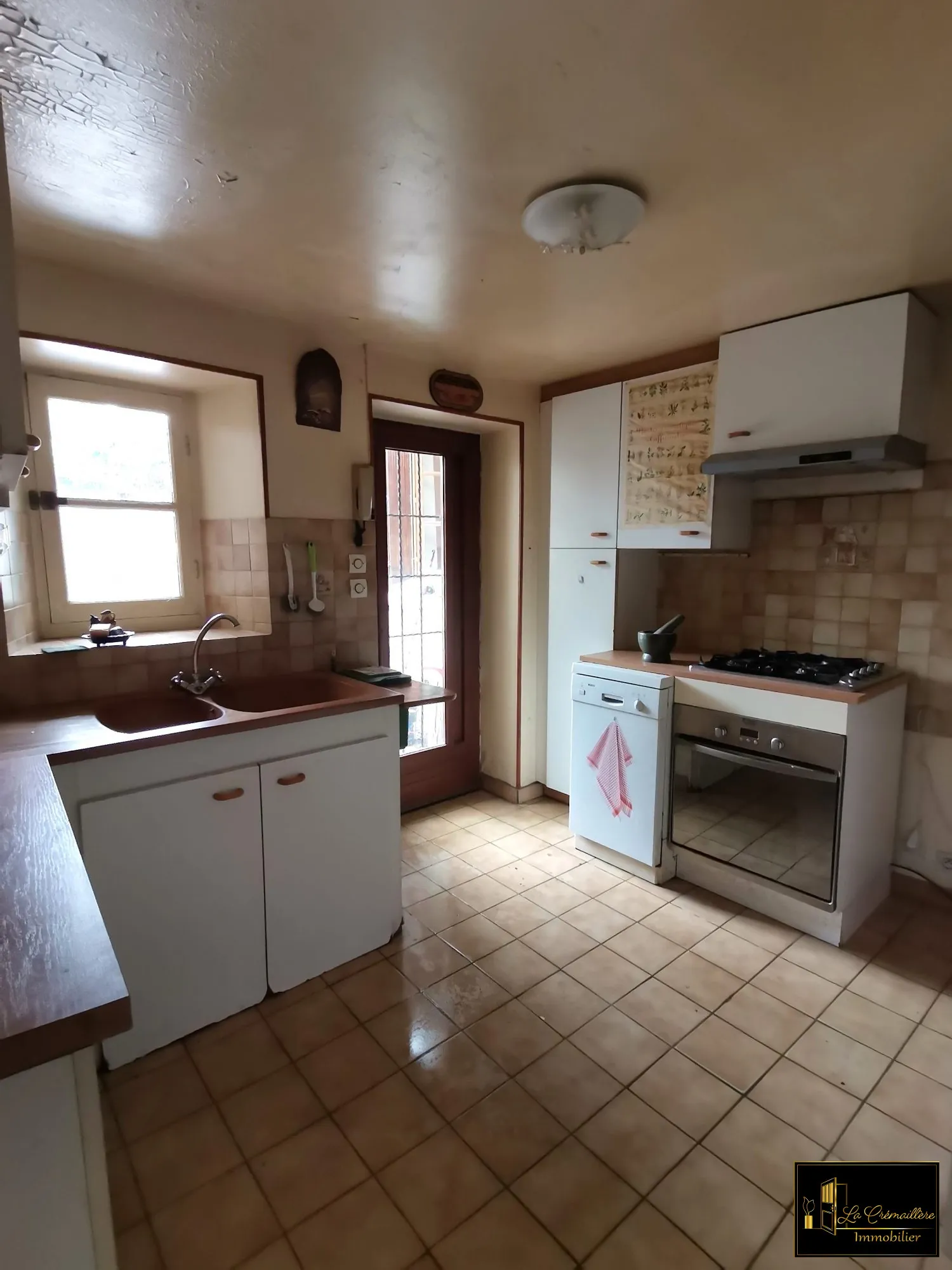 Charmante maison ancienne à vendre à Saint-Arnoult-en-Yvelines près de Paris 