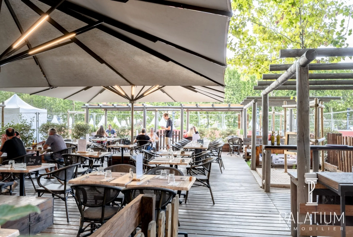 Restaurant à vendre à Digne-les-Bains avec grande terrasse et croissance du chiffre d'affaires 