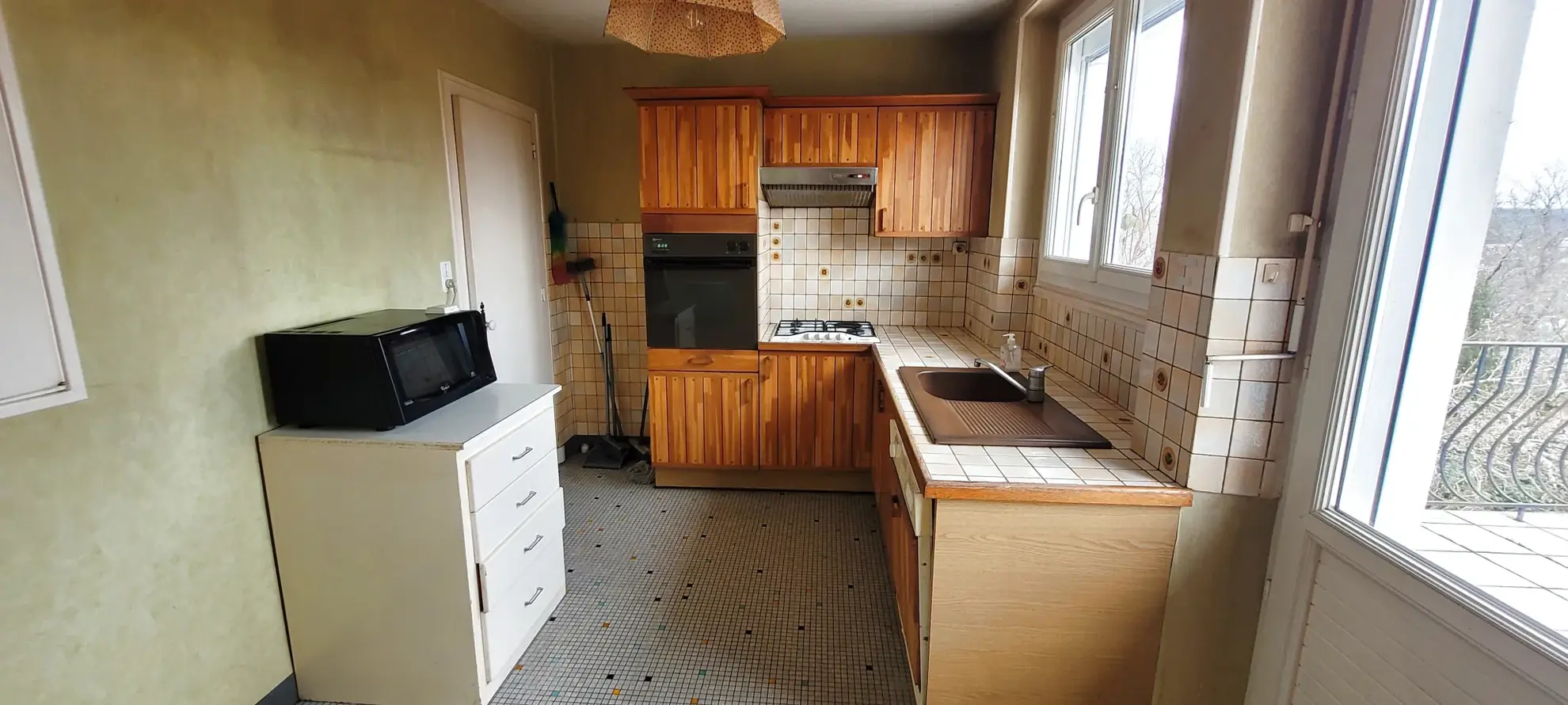 Maison à restaurer avec vue sur la ville à Coulounieix-Chamiers 