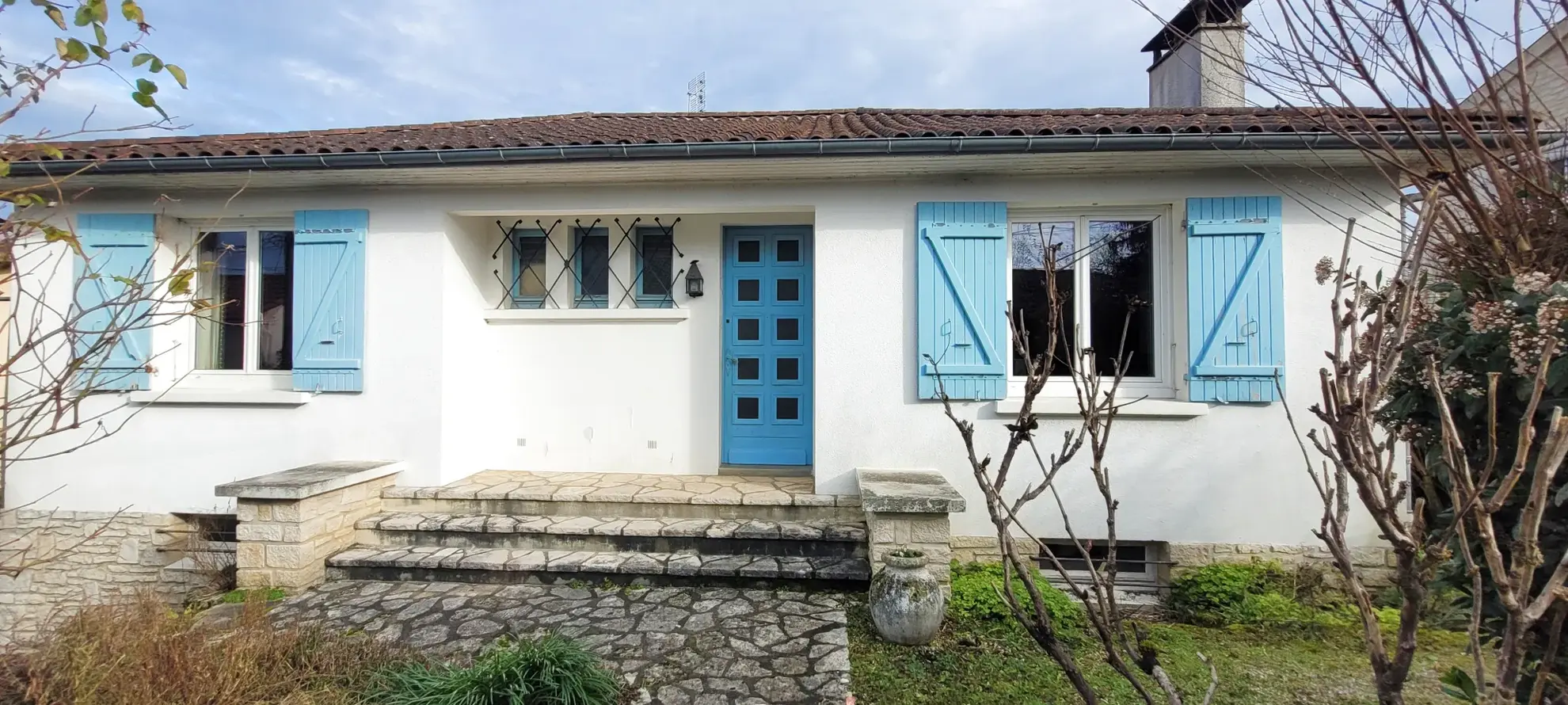 Maison à restaurer avec vue sur la ville à Coulounieix-Chamiers 