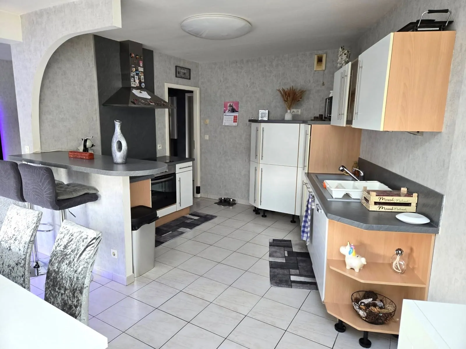 Appartement lumineux à vendre à Serrouville avec balcon et parking 