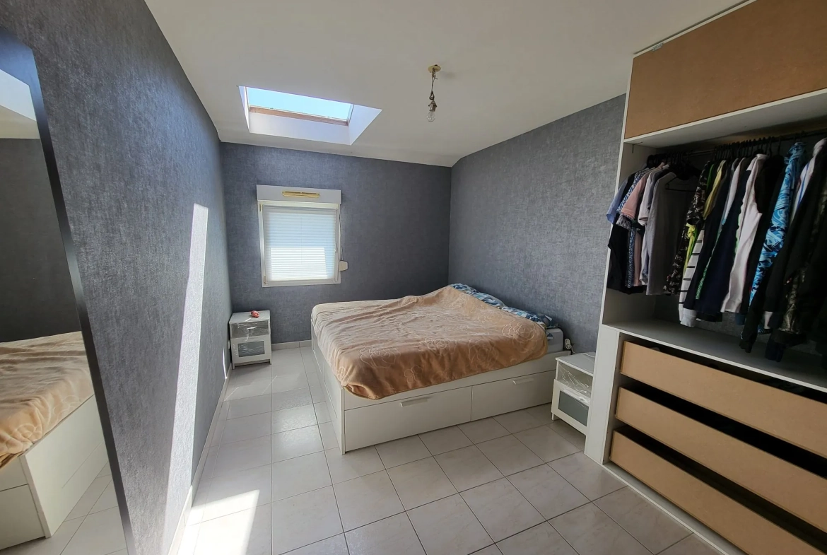 Appartement lumineux à vendre à Serrouville avec balcon et parking 