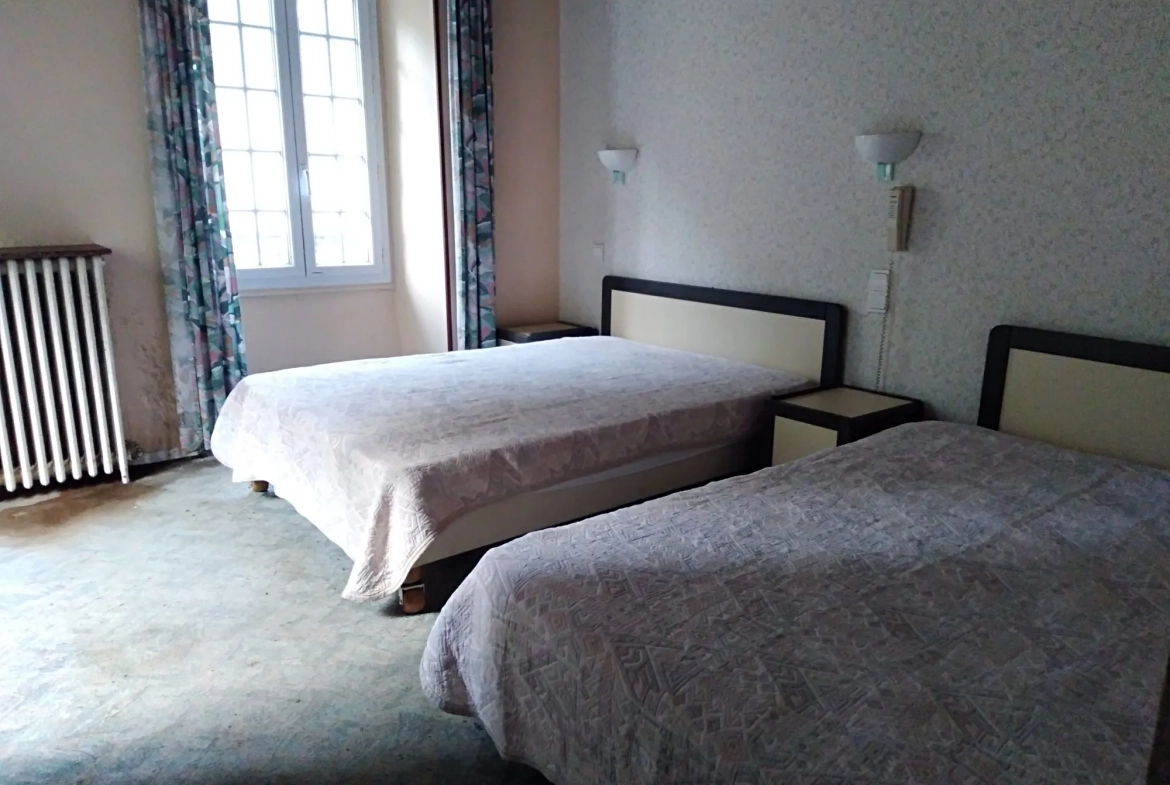 À vendre hôtel et restaurant à Gabas, Vallée d'Ossau, Pyrénées 
