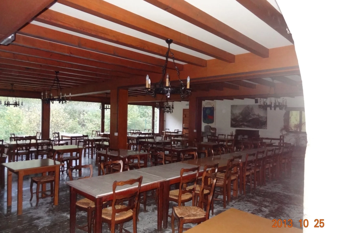 Salle de réception À vendre hôtel et restaurant à Gabas, Vallée d'Ossau, Pyrénées 