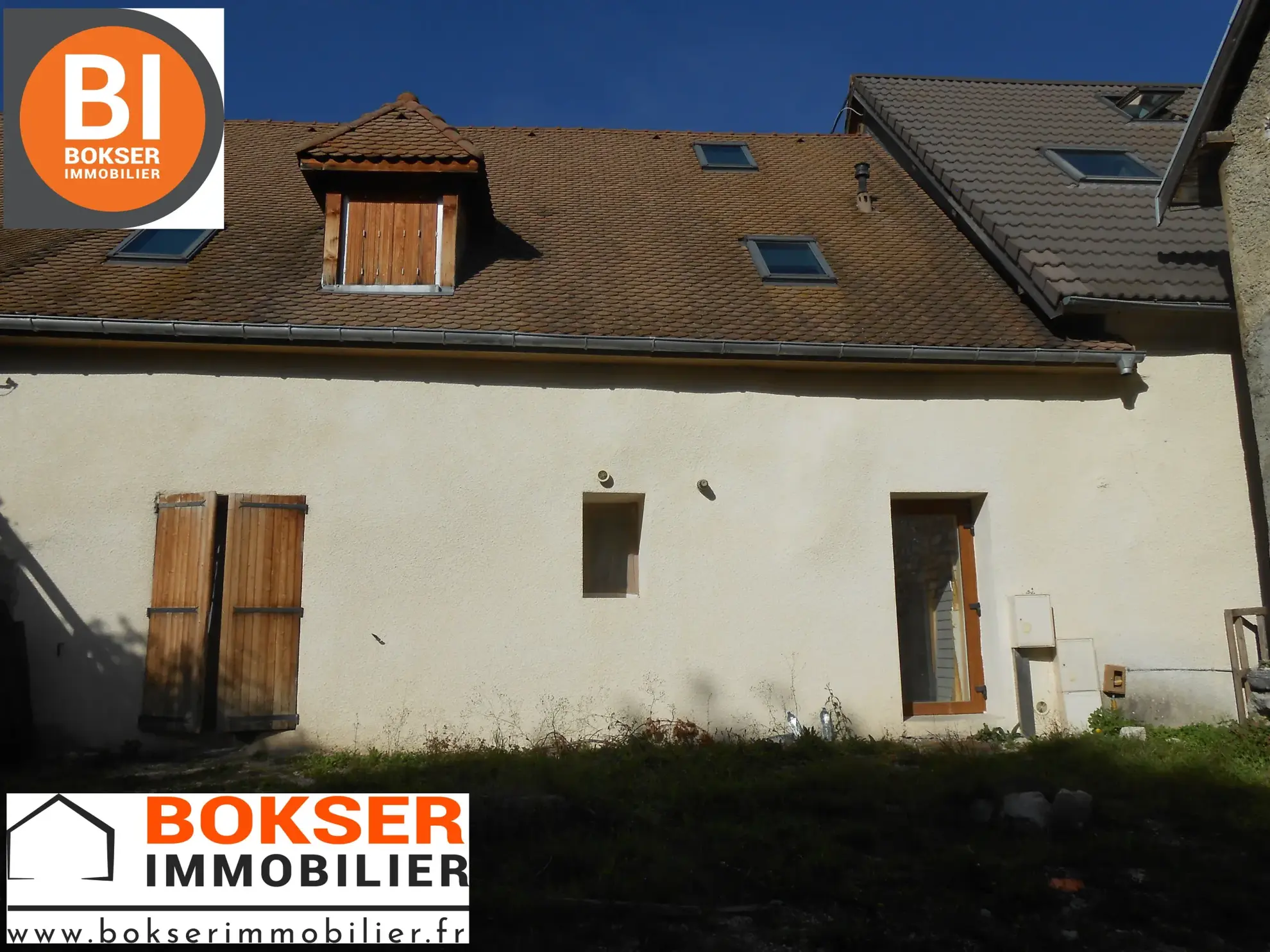 Appartement T3 de 72 m² à Chichilianne, vue sur la place du village 