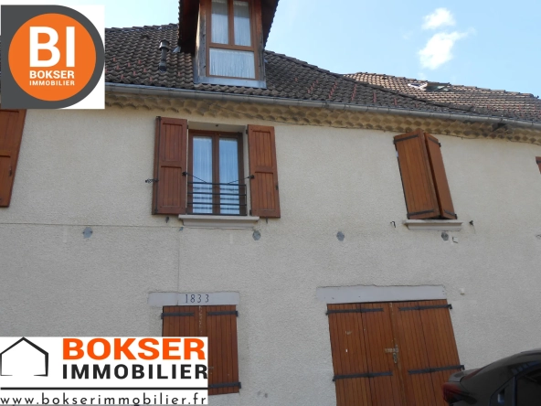 Appartement T3 de 72 m² à Chichilianne, vue sur la place du village