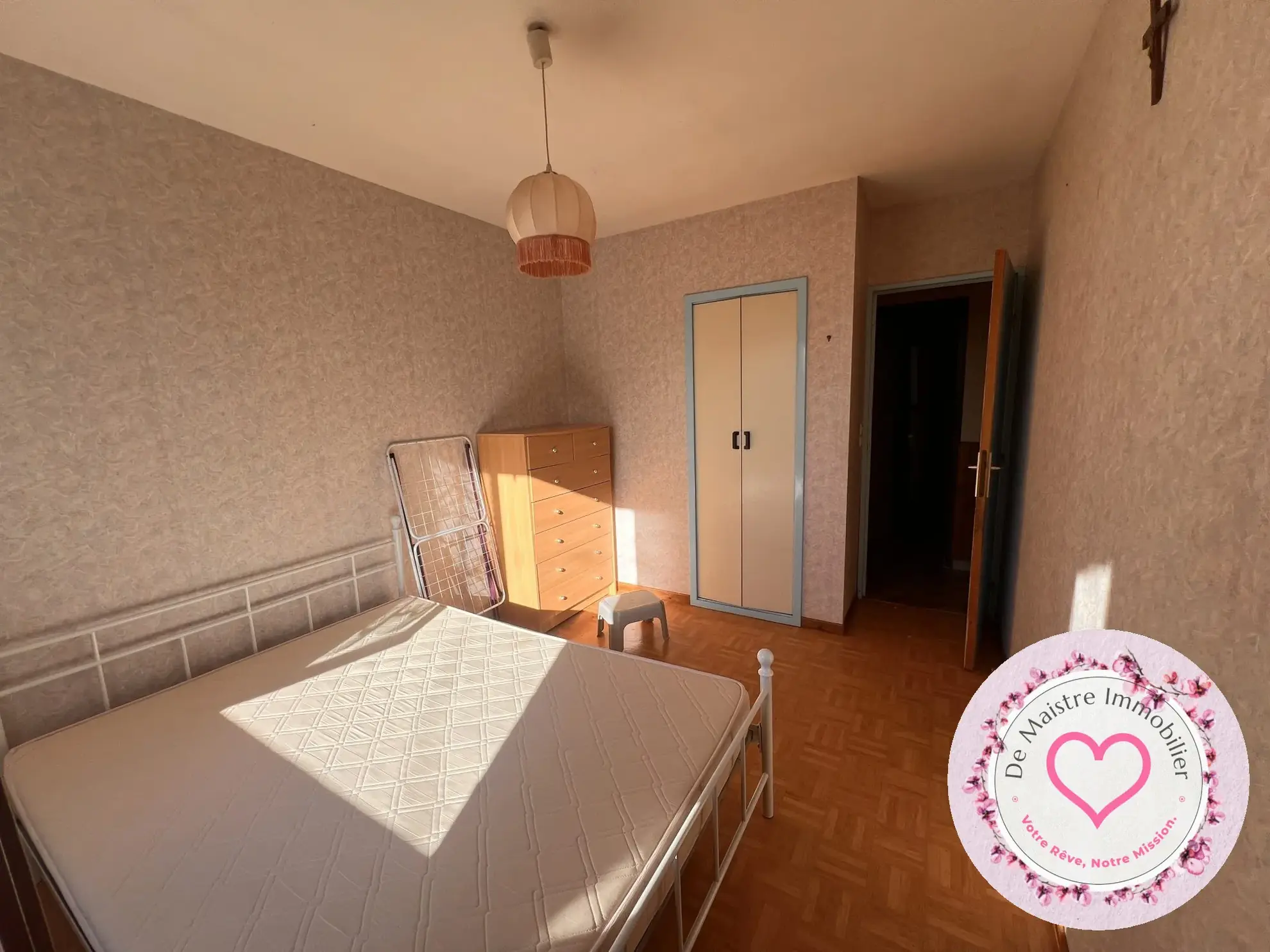 Maison 3 chambres avec terrasse et grand sous-sol à Sully-sur-Loire 