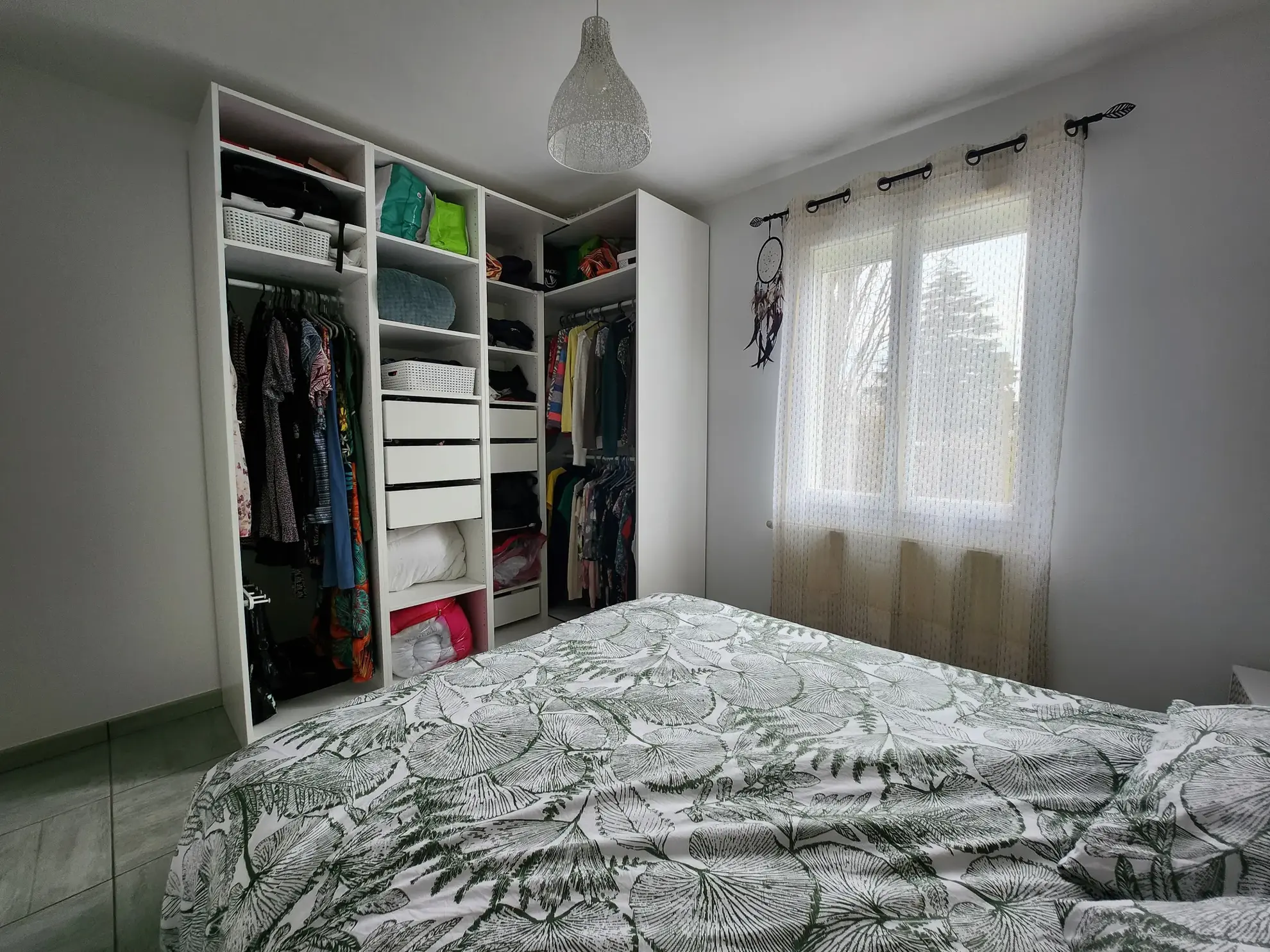 Maison de plain-pied à Luçon avec 4 chambres, bureau et piscine – 125 m² 
