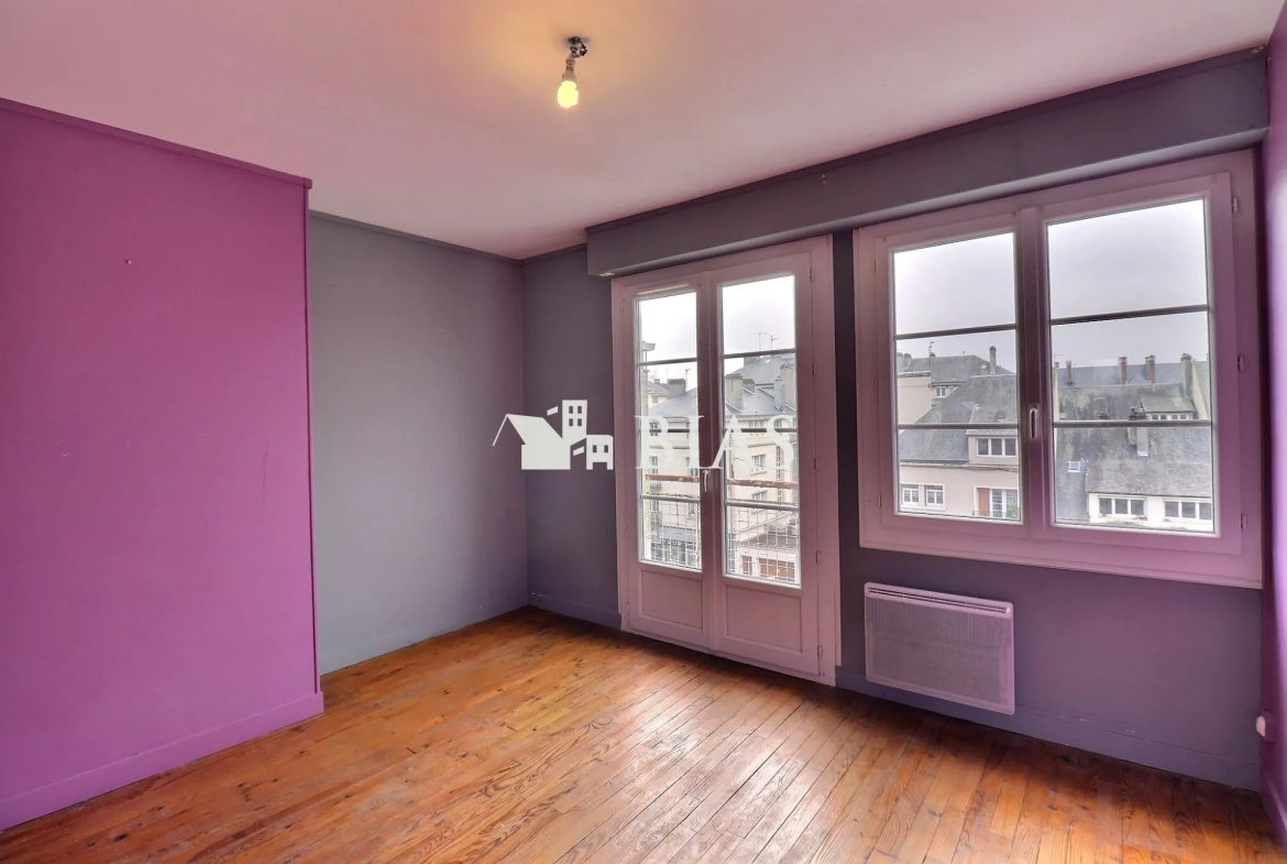Appartement lumineux de 90m² avec 3 chambres au cœur de Lisieux 