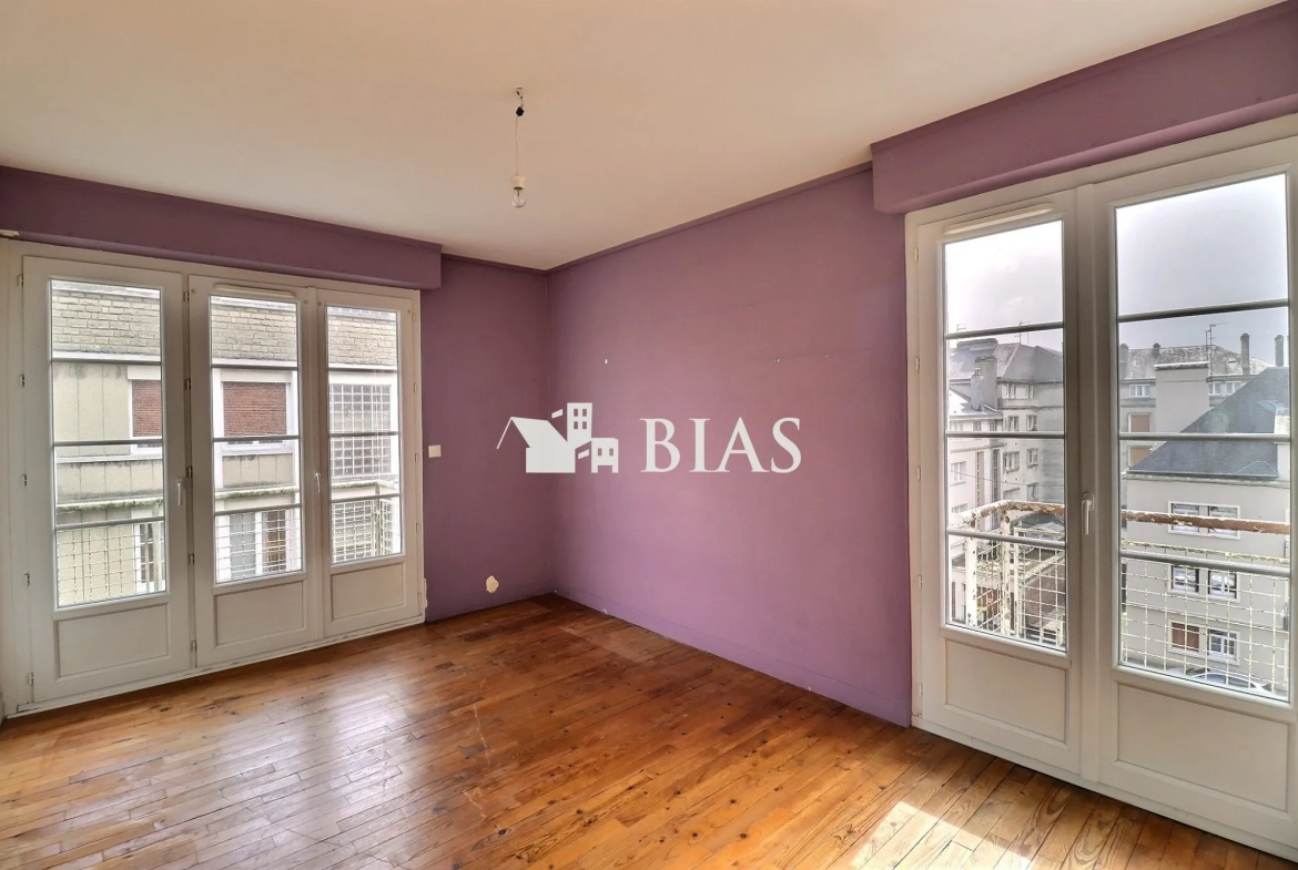 Appartement lumineux de 90m² avec 3 chambres au cœur de Lisieux 