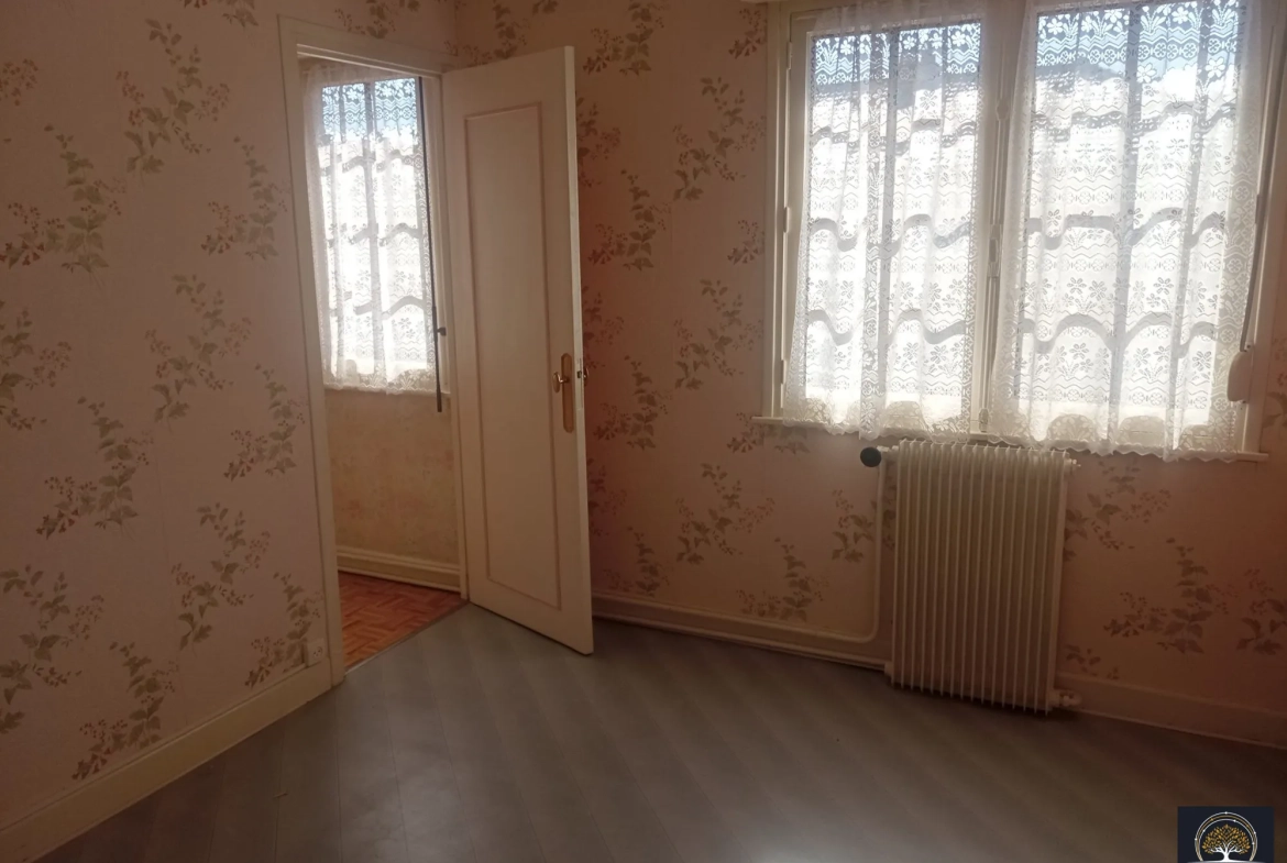 Maison 3 chambres à Arras avec terrasse et garage - Opportunité à saisir 