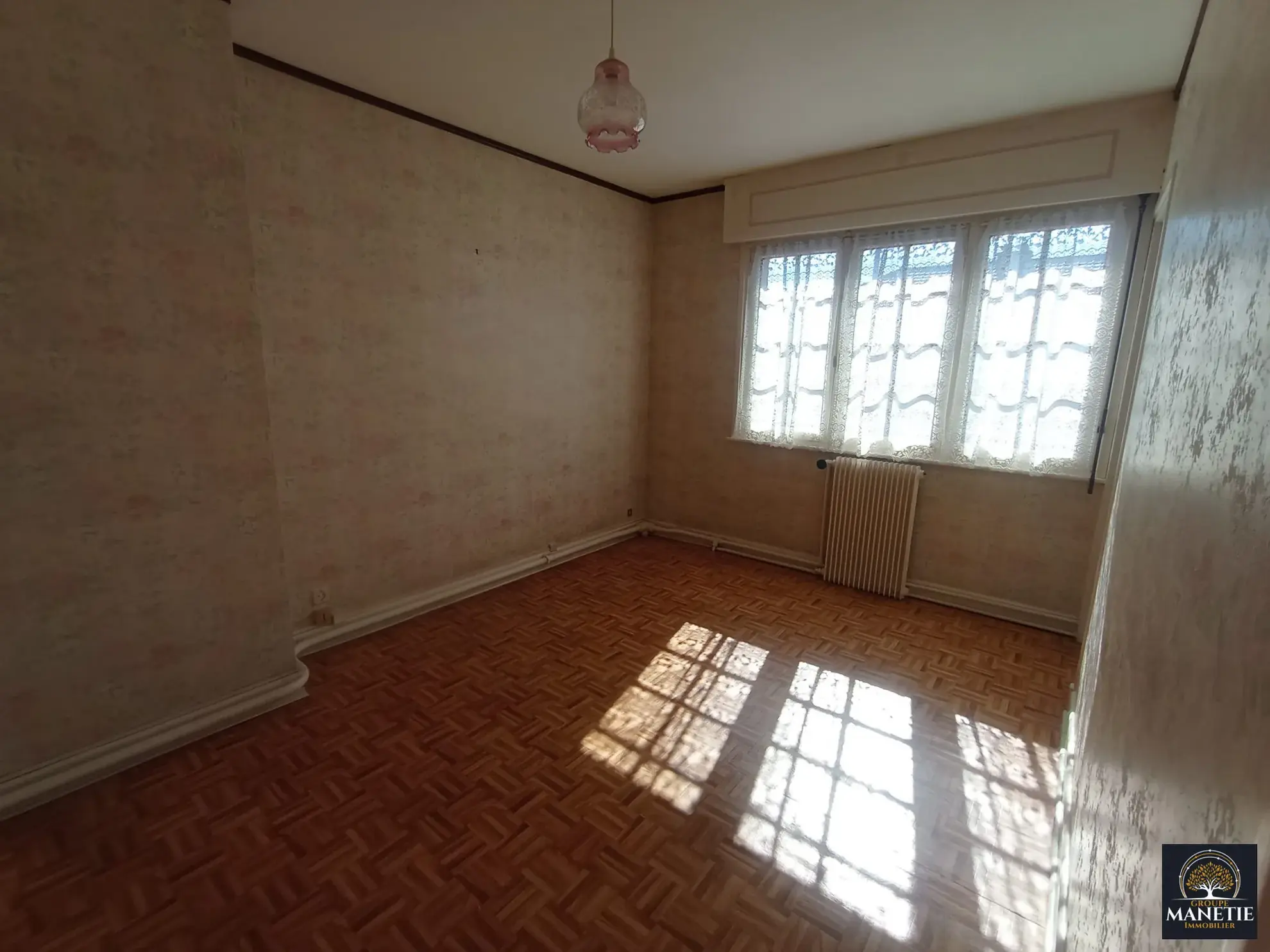 Maison 3 chambres à Arras avec terrasse et garage - Opportunité à saisir 