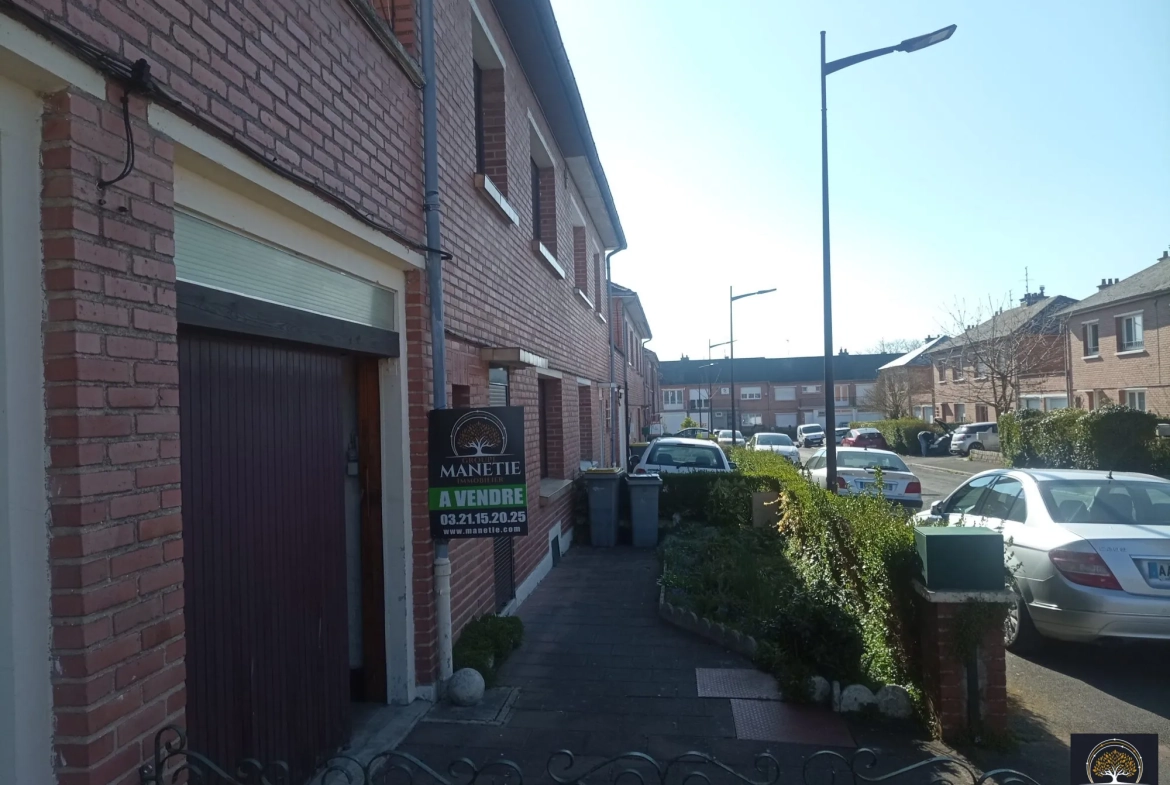 Maison 3 chambres à Arras avec terrasse et garage - Opportunité à saisir 