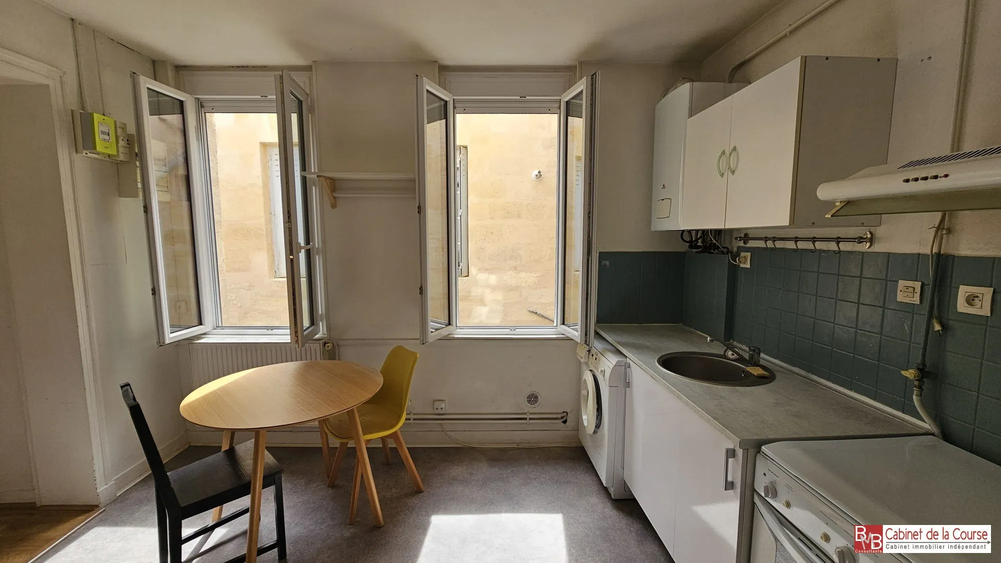 Appartement T2 lumineux à Saint Michel, Bordeaux - Près des commodités 